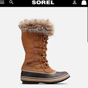 Sorel Black and Tan Fur-Trimmed Winter Boots